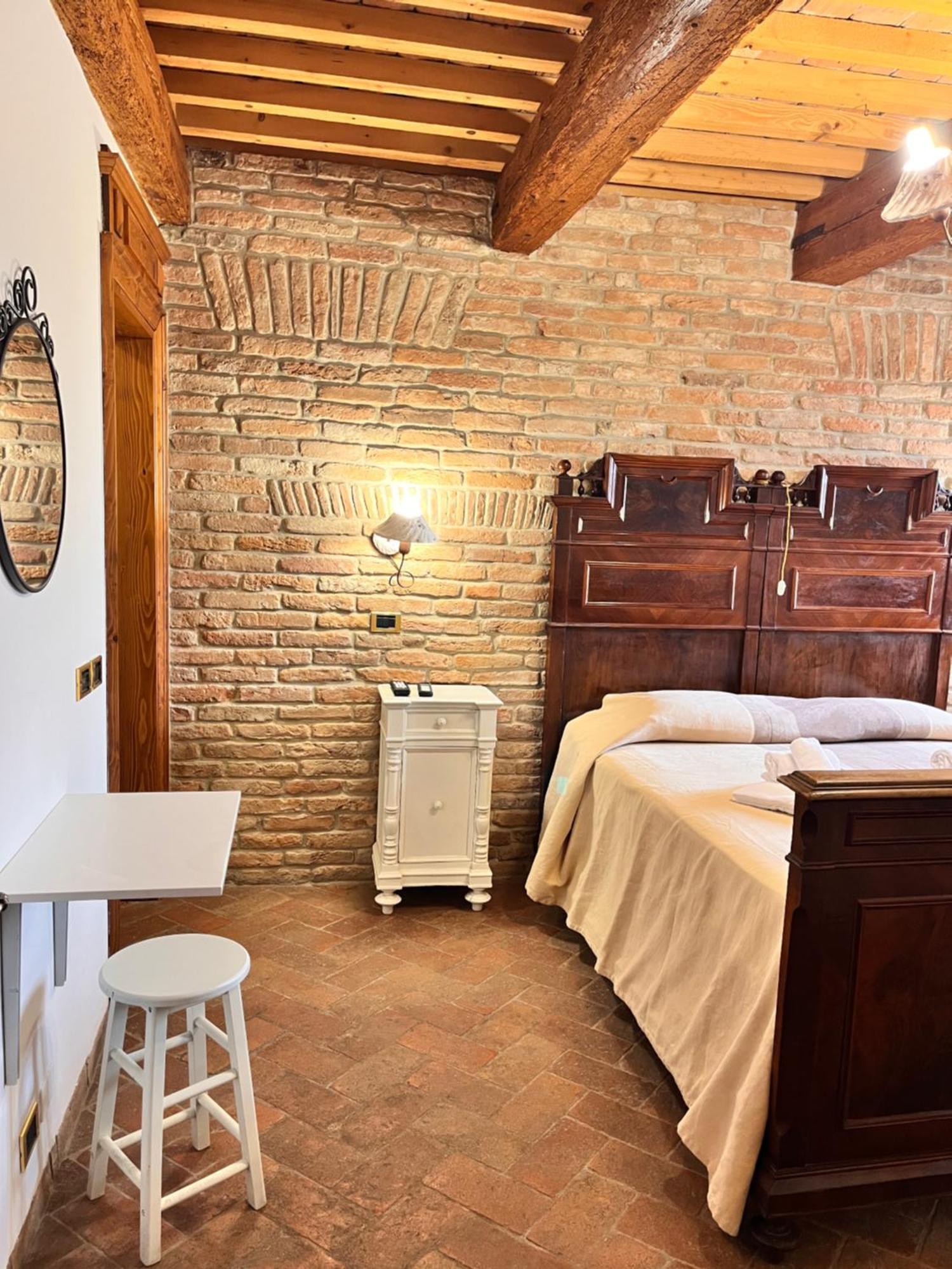 Locanda Corte Arcangeli Феррара Екстер'єр фото