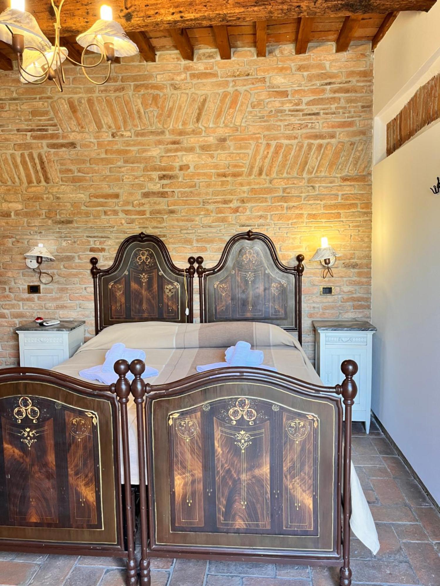 Locanda Corte Arcangeli Феррара Екстер'єр фото