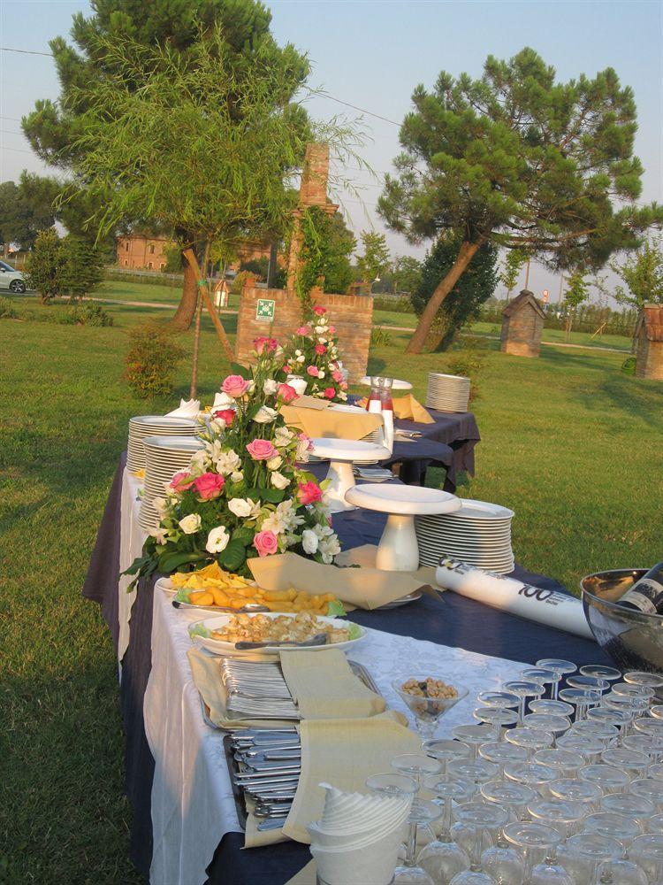 Locanda Corte Arcangeli Феррара Екстер'єр фото